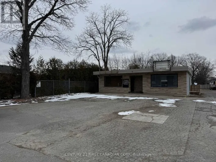 58 ONTARIO STREET N, Lambton Shores