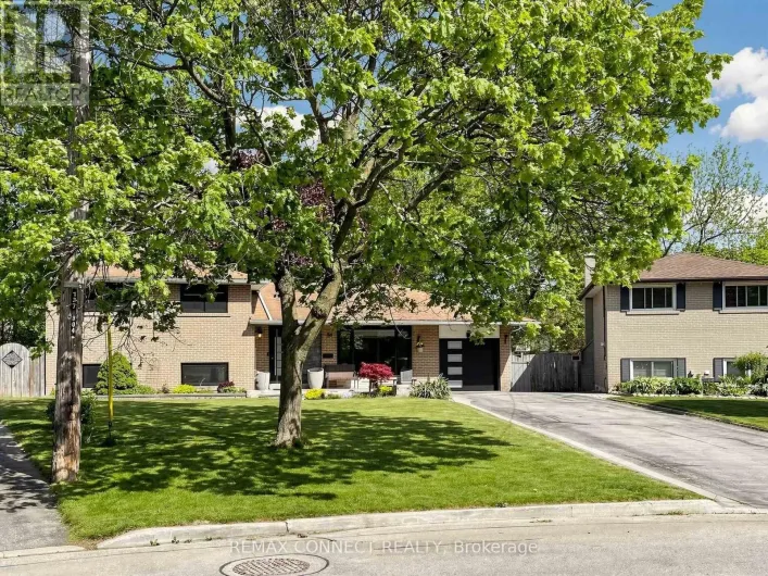 58 RAVINE PARK CRESCENT, Toronto