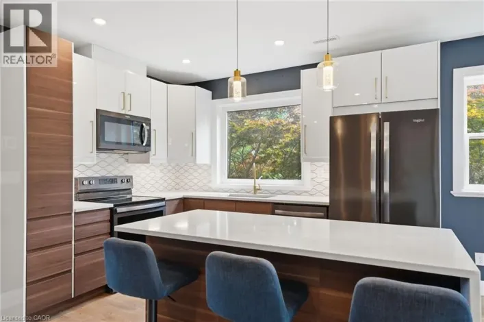 58 ROSSLYN Avenue N Unit# 2, Hamilton