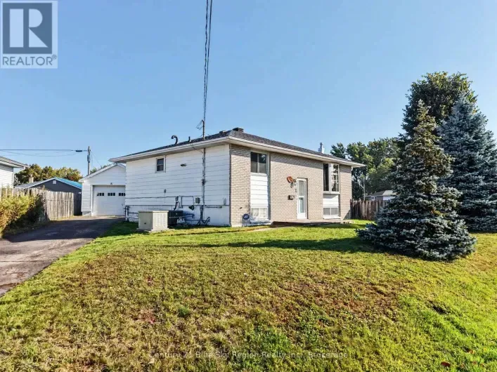 58 VAN HORNE CRESCENT, North Bay