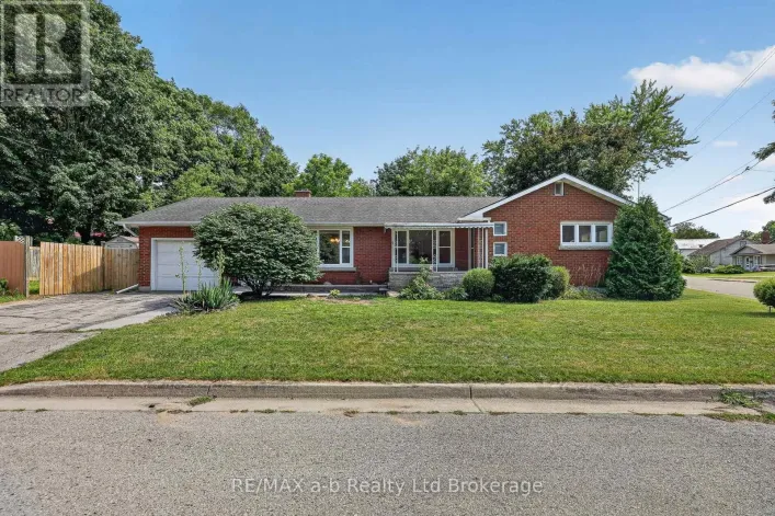 58 VICTORIA STREET, Tillsonburg