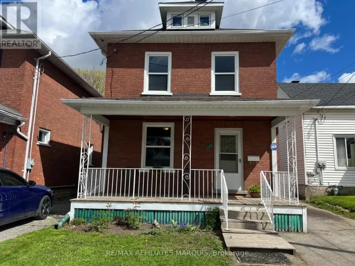 58 WILLIAM STREET W, Smiths Falls