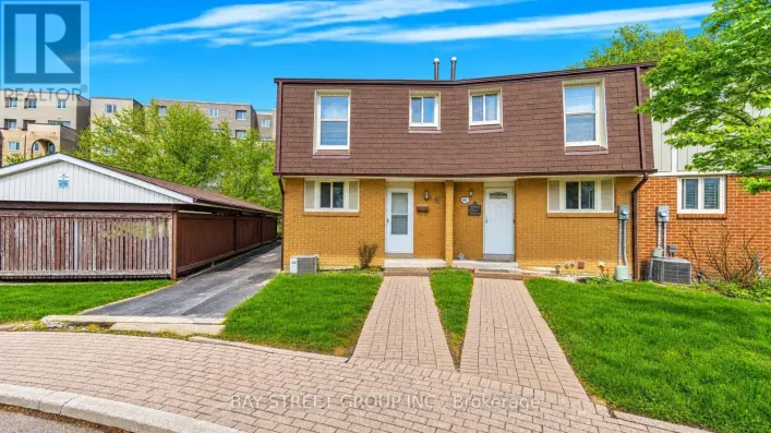 58 YELLOW BIRCHWAY, Toronto