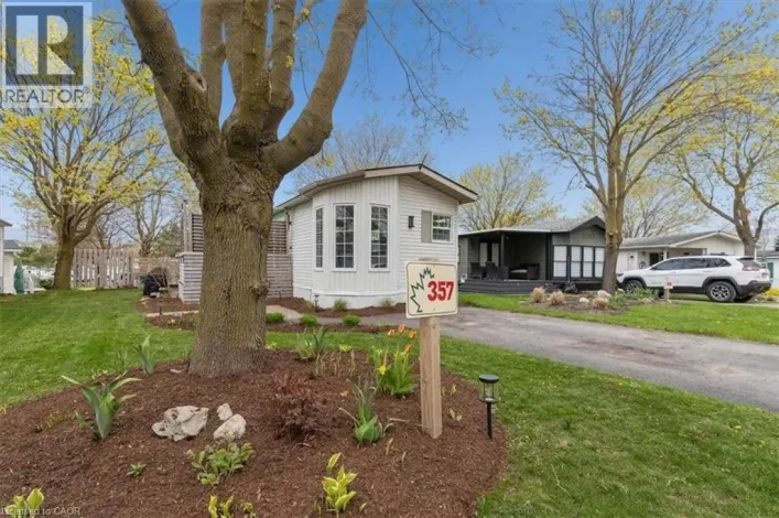580 BEAVER CREEK Road Unit# 357, Waterloo