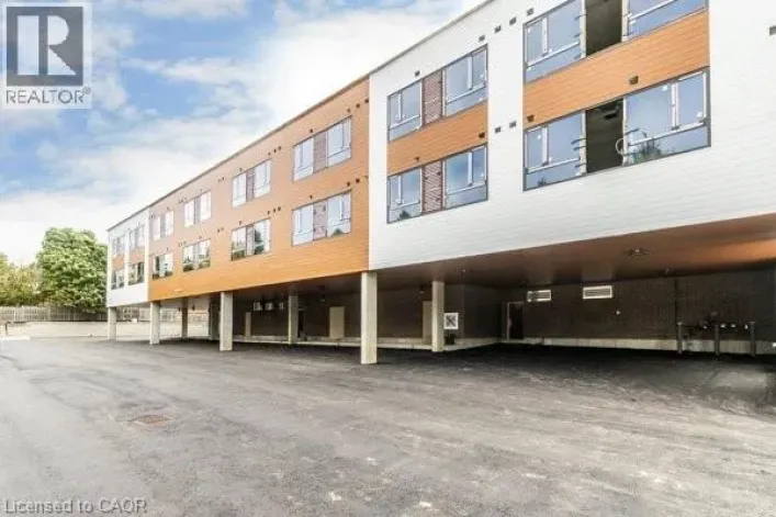 580 COLDSTREAM Drive Unit# 201, Waterloo