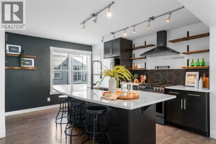 580 Mckenzie Towne Drive SE, Calgary