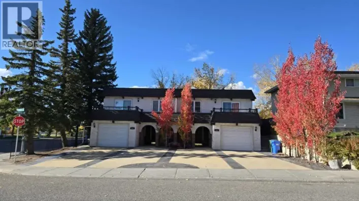 5801/5803 Dalgleish Road NW, Calgary