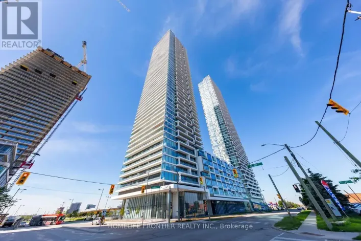 5807 - 950 PORTAGE PARKWAY, Vaughan