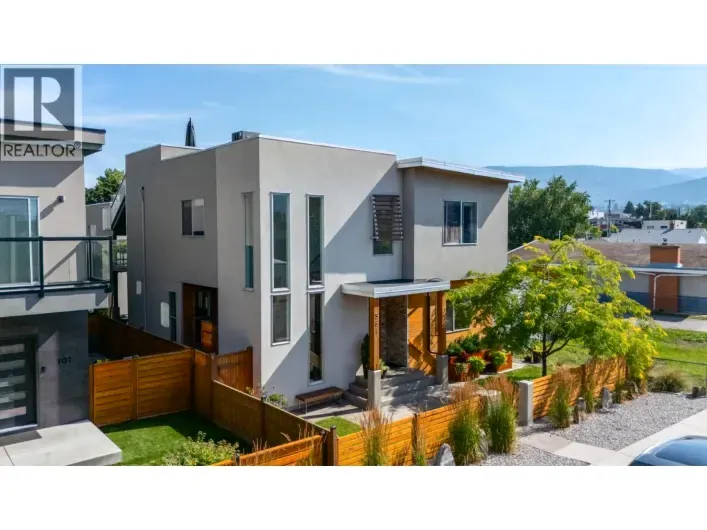 581 Churchill Avenue, Penticton