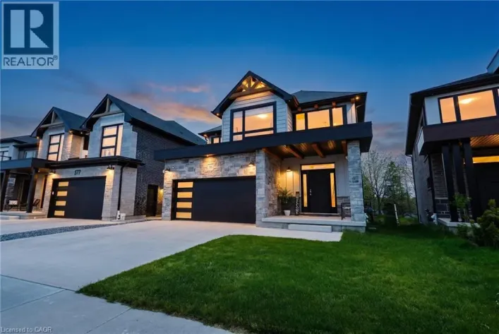 581 DOONWOODS Crescent, Kitchener