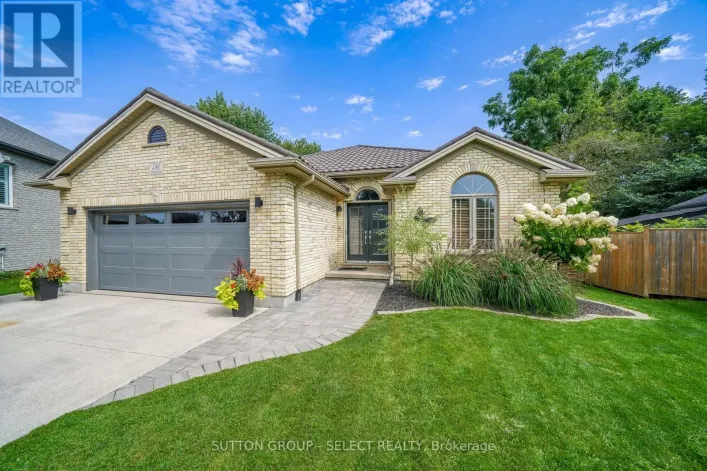 581 INVERNESS AVENUE, London North