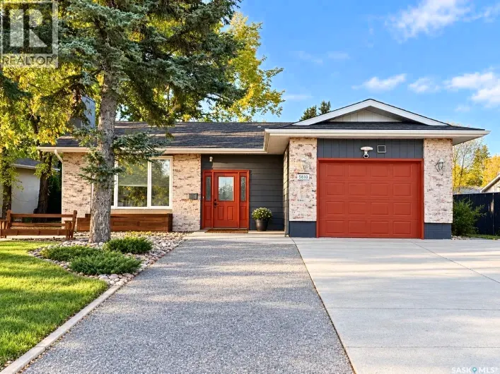 House for sale: 5810 Sherwood DRIVE, Regina
