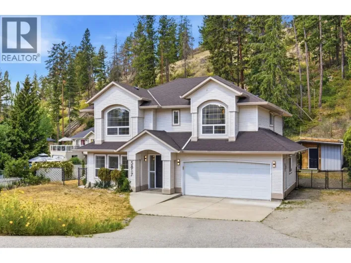 5817 Victoria Street, Peachland