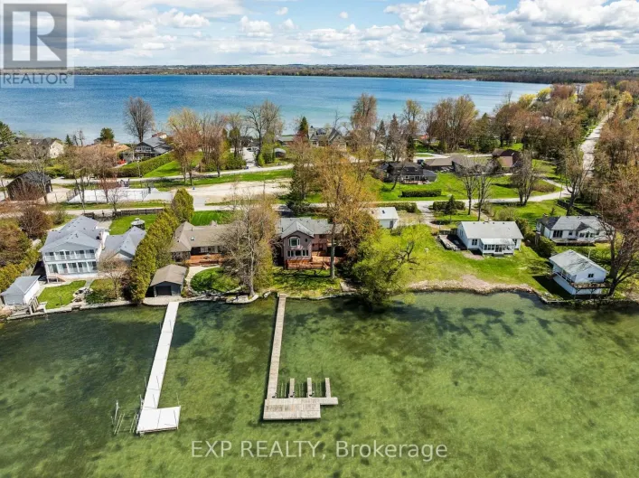 582 DUCLOS POINT ROAD, Georgina