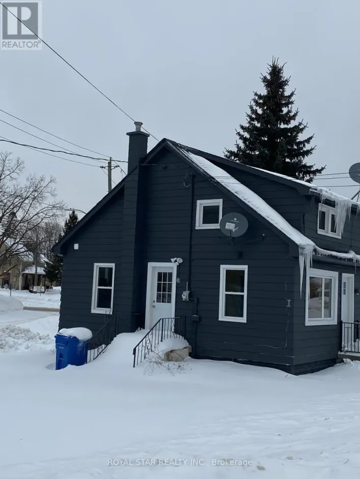 582 GARAFRAXA STREET S, West Grey