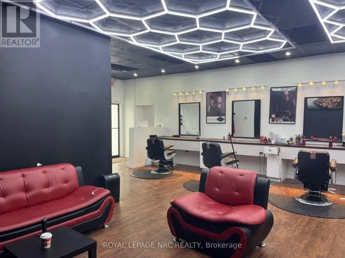 5824 MAIN STREET, Niagara Falls