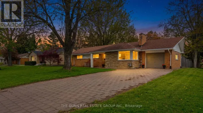 583 OAKRIDGE DRIVE, London North