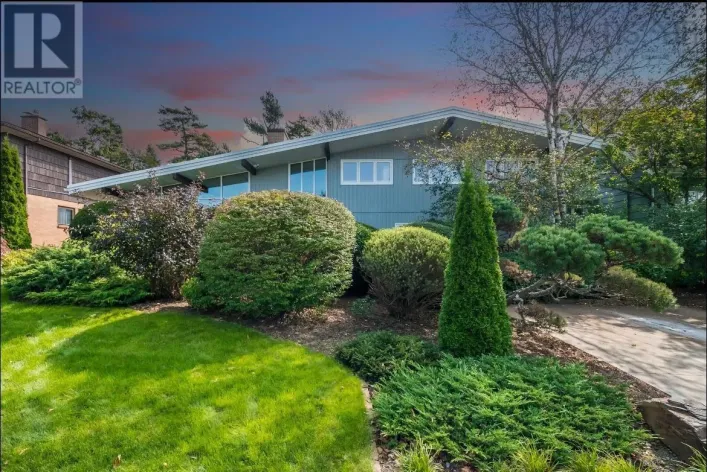 5830 Chain Rock Drive, Halifax