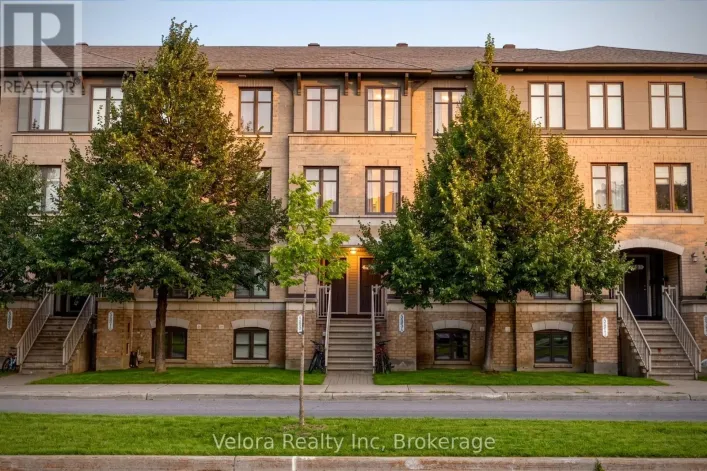 583B CHAPMAN MILLS DRIVE, Ottawa