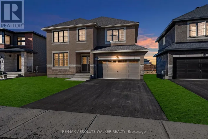 584 PAAKANAAK AVENUE, Ottawa