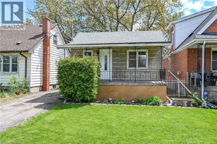 584 WATERLOO Street, Hamilton