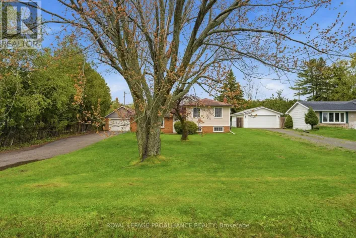 584 WHITES ROAD, Quinte West