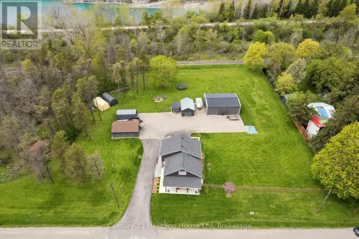 584077 BEACHVILLE ROAD, South-West Oxford