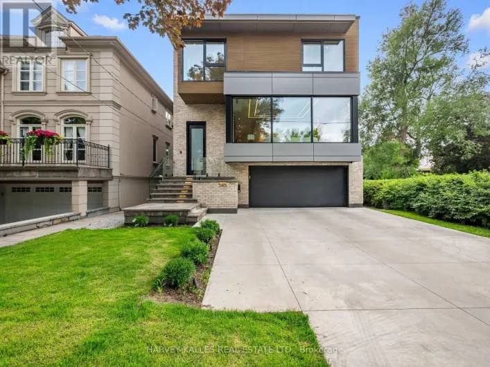 585 BEDFORD PARK AVENUE, Toronto