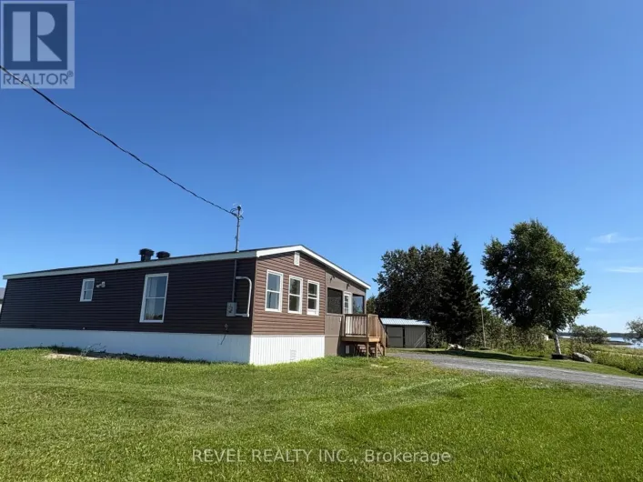 House for sale: 585 CONC 6 & 7 CONCESSION, Cochrane