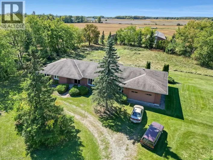 585 JUNCTION Road, Canfield