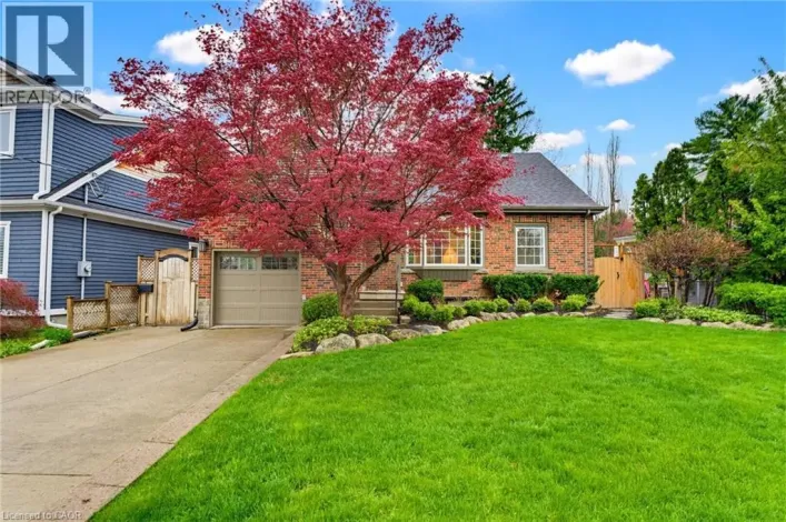 586 WOODLAND Avenue, Burlington