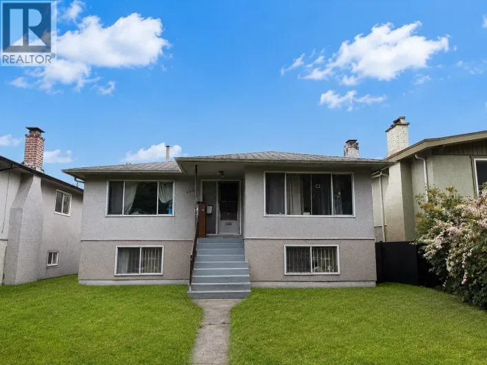 5862 CULLODEN STREET, Vancouver