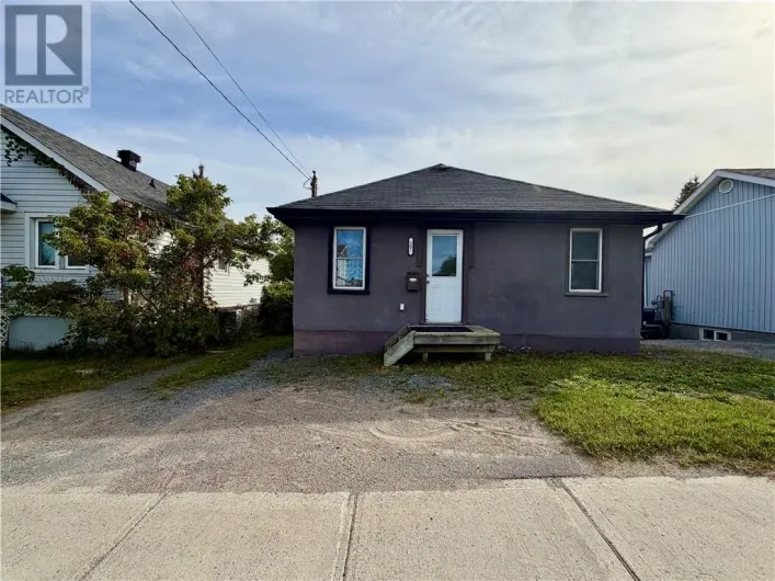 House for sale: 587 Elm Street, Greater Sudbury