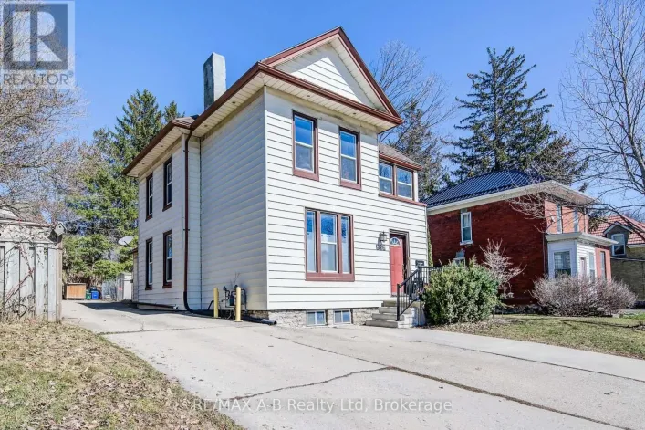587 INGERSOLL AVENUE, Woodstock