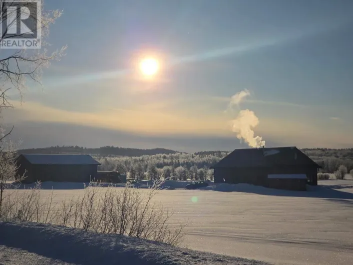 587 Watson RD, Echo Bay