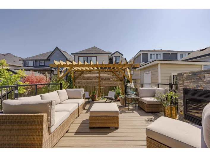 5876 139A STREET, Surrey