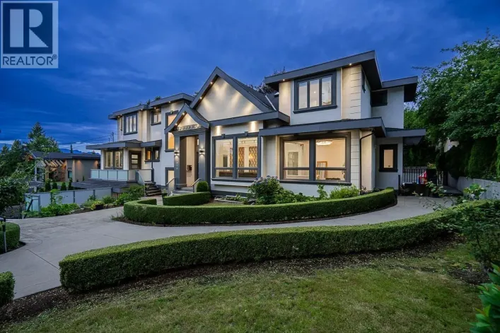 5876 BUCKINGHAM AVENUE, Burnaby