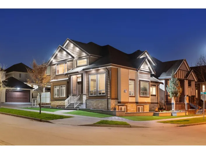 5878 129 STREET, Surrey