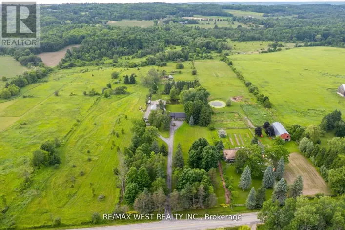 5878 4TH LINE, New Tecumseth