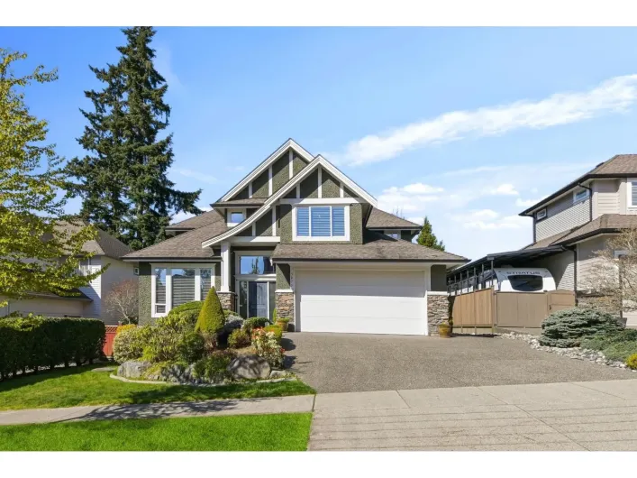 5879 165 STREET, Surrey