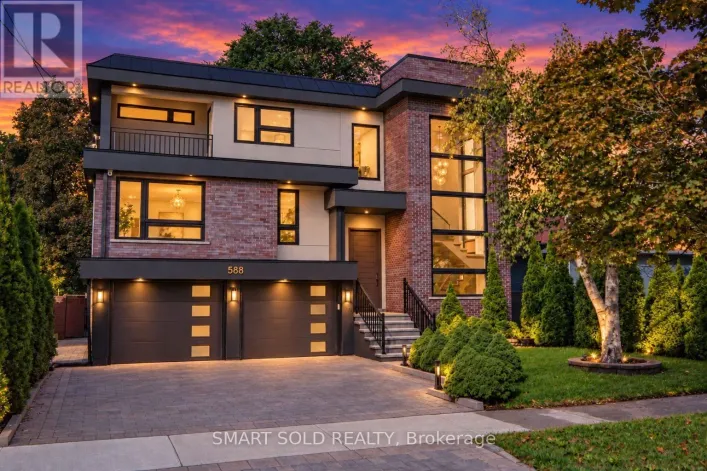 588 CONACHER DRIVE, Toronto