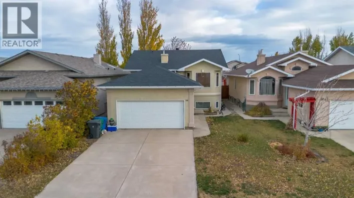 588 Heritage Boulevard W, Lethbridge