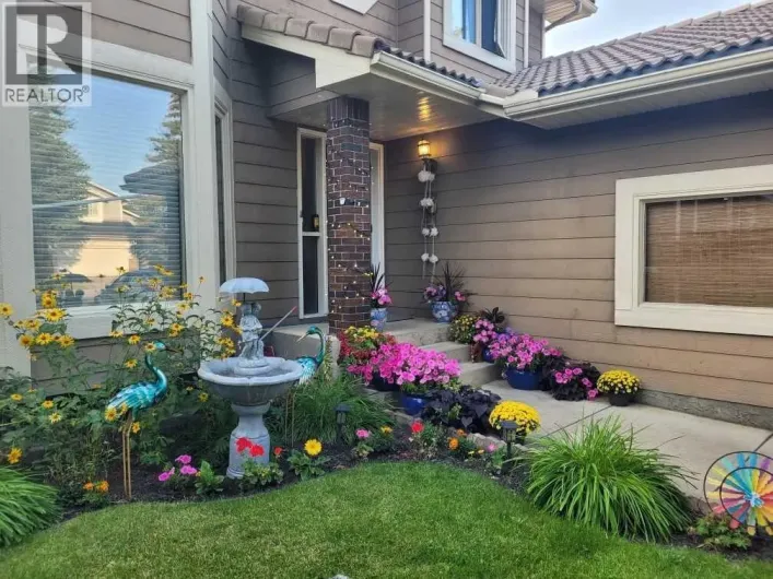 588 Sunmills Drive SE, Calgary