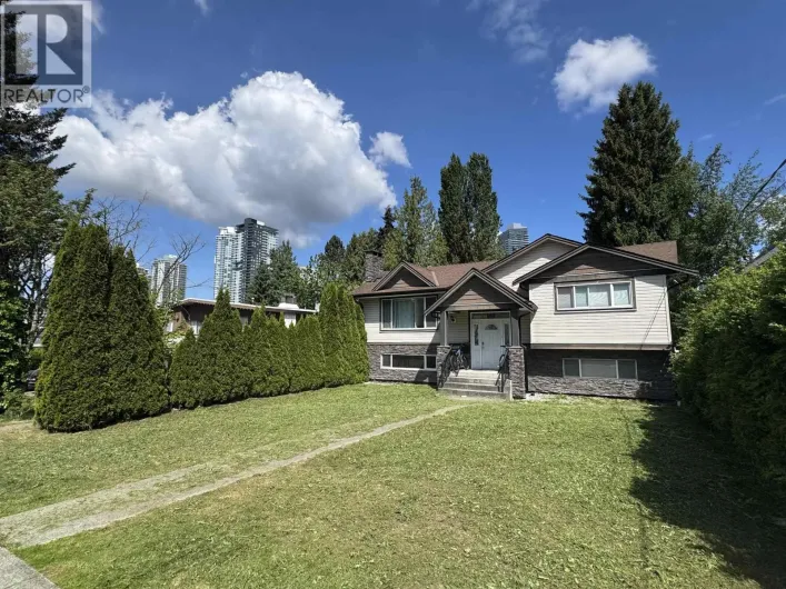 589 FOSTER AVENUE, Coquitlam