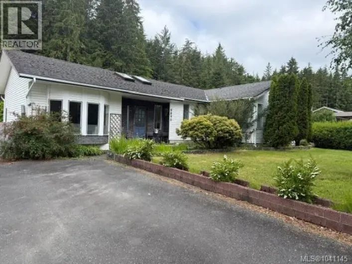5890 Beaver Harbour Rd, Port Hardy