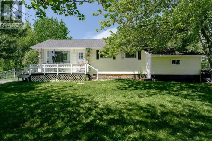 House for sale: 5891 215 Highway, Newport