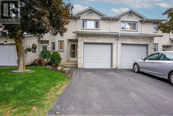 59 - 2 ROYALWOOD COURT, Hamilton