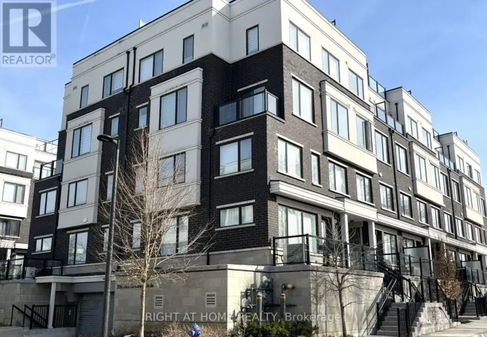 59 - 300 ALEX GARDNER CIRCLE E, Aurora