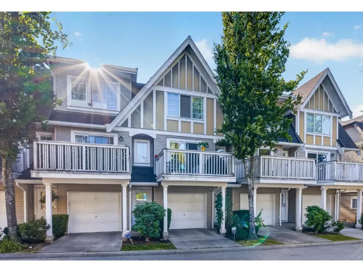 59 8775 161 STREET, Surrey