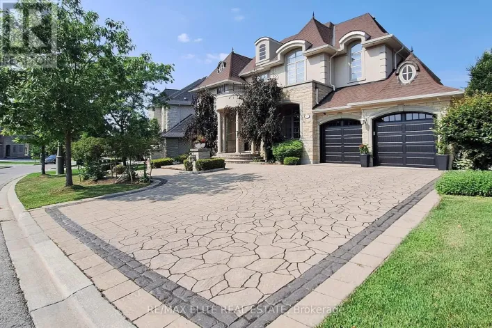 59 CARISBROOKE CIRCLE, Aurora